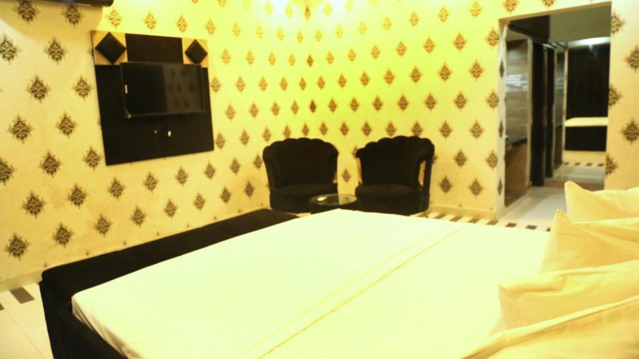 Hotel De Smart ムルターン エクステリア 写真